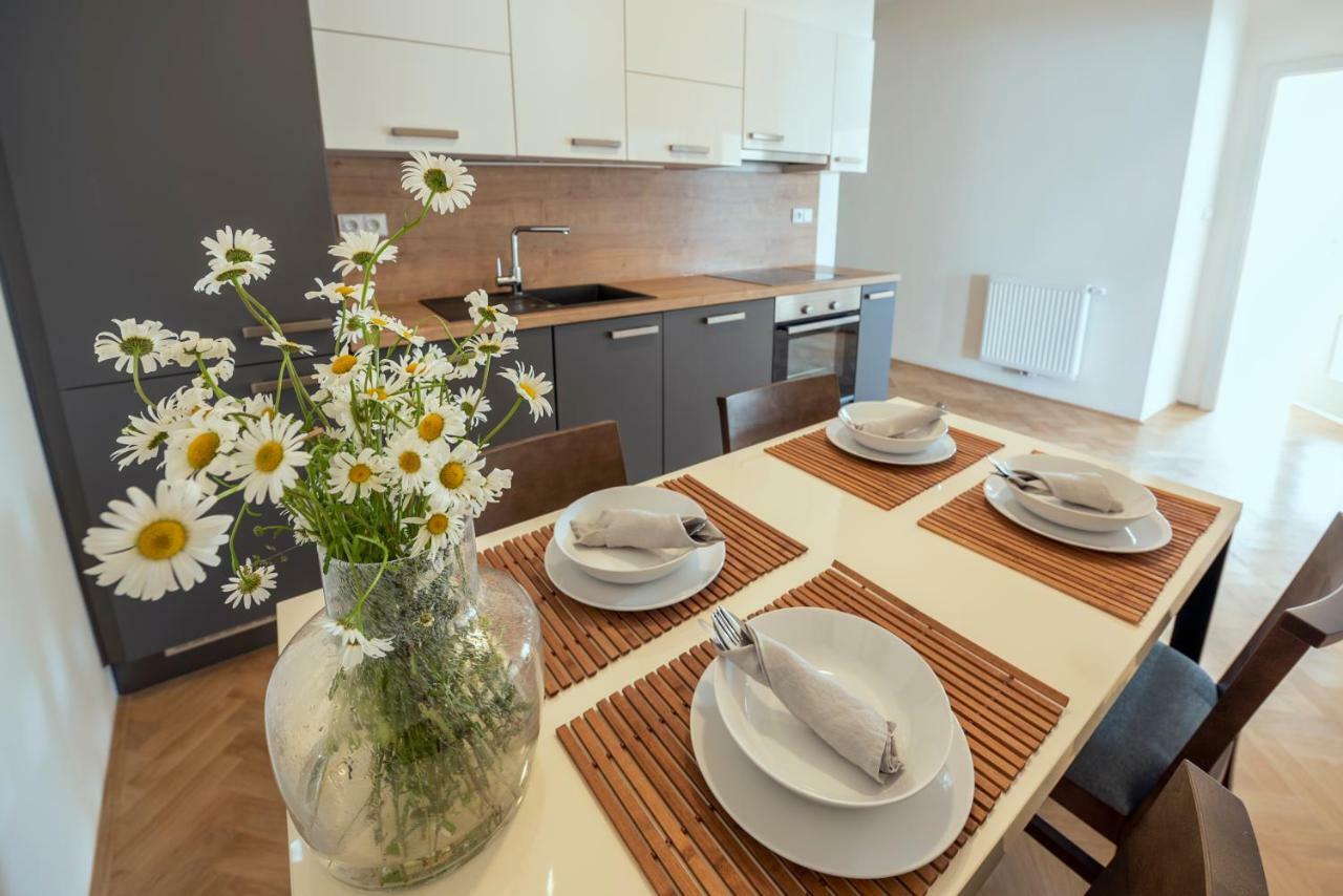 Letna Garden Suites 布拉格 外观 照片